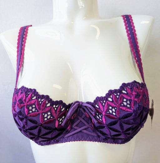 Aubade Bahia, on sale. Style 5014. Color Orchid. Front view.