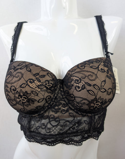 Aubade Retro Sculpt, a strapless gem of a bra. Color Black. Style R036. Front view.