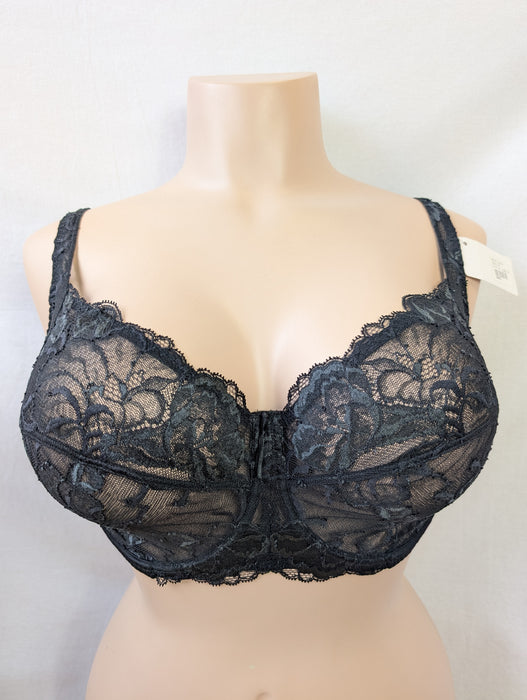 Barbara, a beautiful full cup bra. A plus size bra. Color Black. Style 116511. Front view.