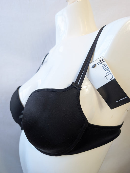 Chantelle Essential a great everyday tshirt bra. Color Black. Style 2575. Side view.