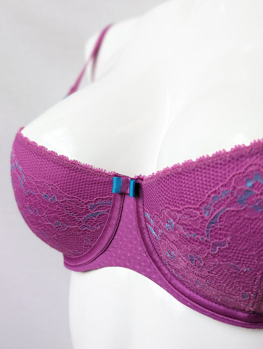 Chantelle Superbe, a wonderful demi bra. Color Orchid. Style 2565.