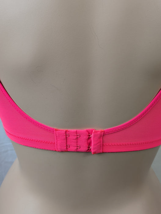 Elomi Matilda, a plunge bra, ideal for plus sizes. Color Flamingo. Style EL8900.