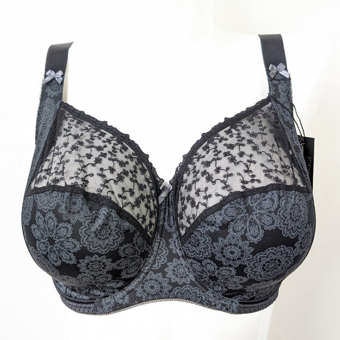 Empreinte Daisy, a full cup bra with great hold and comfort for all day wear. Style 07117. Color Black.