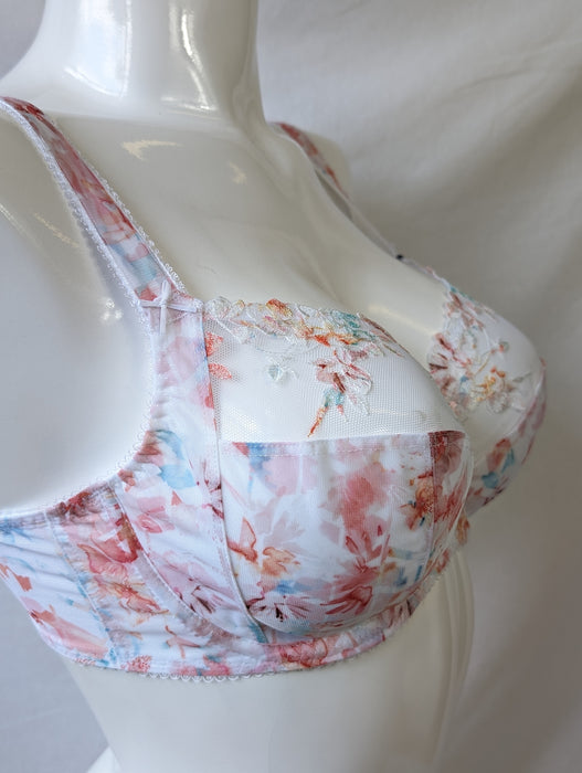 Fantasie Thea a gorgeous balconette bra. Color Sorbet. Stye FL100400.