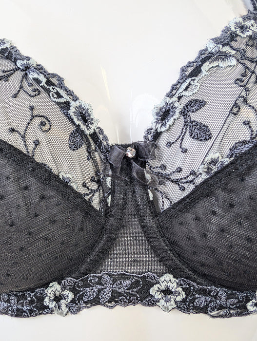 Fantasie Fauve Anya, a full cup bra. Color Black. Style 0011. Gore view.