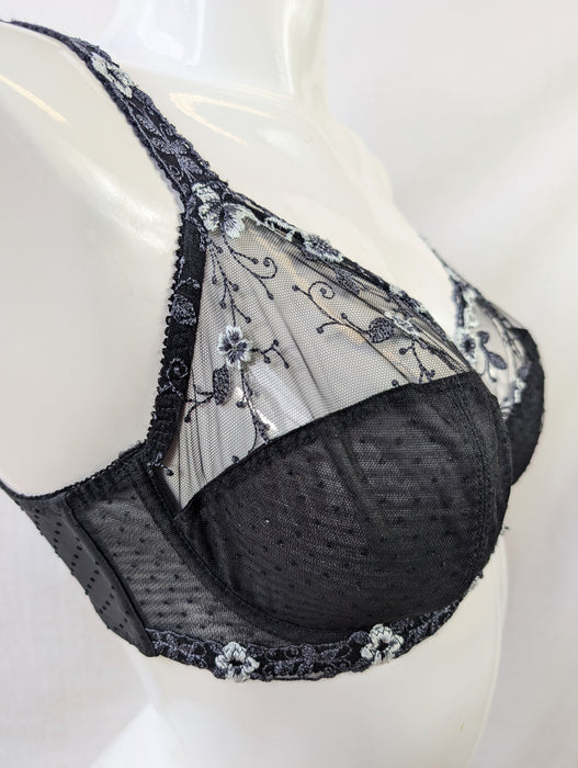 Fantasie Fauve Anya, a full cup bra. Color Black. Style 0011. Side view.