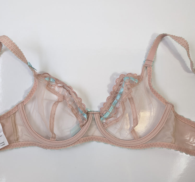 Freya Arabella | AA5721 Plunge