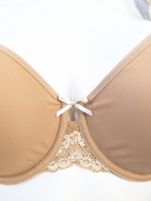 Maison Lejaby on sale, a discontinued full cup bra. Style G30713. Color Beige. Front view.