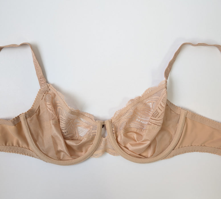 Maison Lejaby Nufit, a comfortable full cup bra. Style 11933. Color Beige. Inside view.