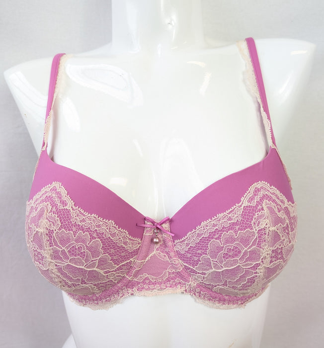 Marie Jo Adele, a great balcony bra for amazing shape. Style 0101696. Color Sweet Perfume. Front view.