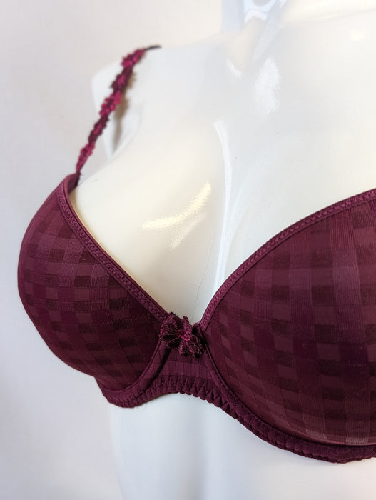 Marie Jo Avero, a padded plunge bra from one of the more iconic bra lines. Color Ruby Red. Style 0100418.