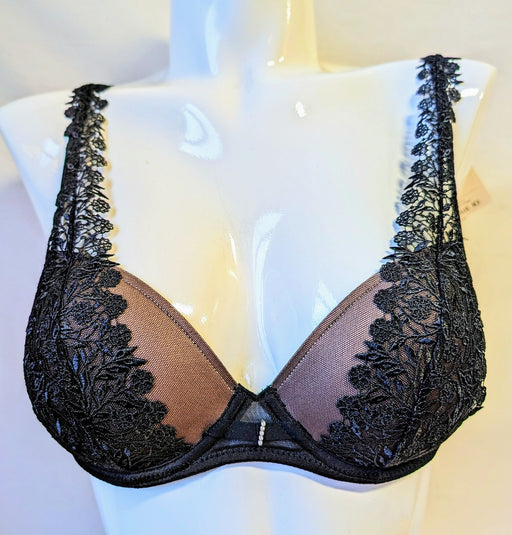 Marie Jo Danae, a plunge bra with exquisite style. On sale. Color Black. Style 0102576.