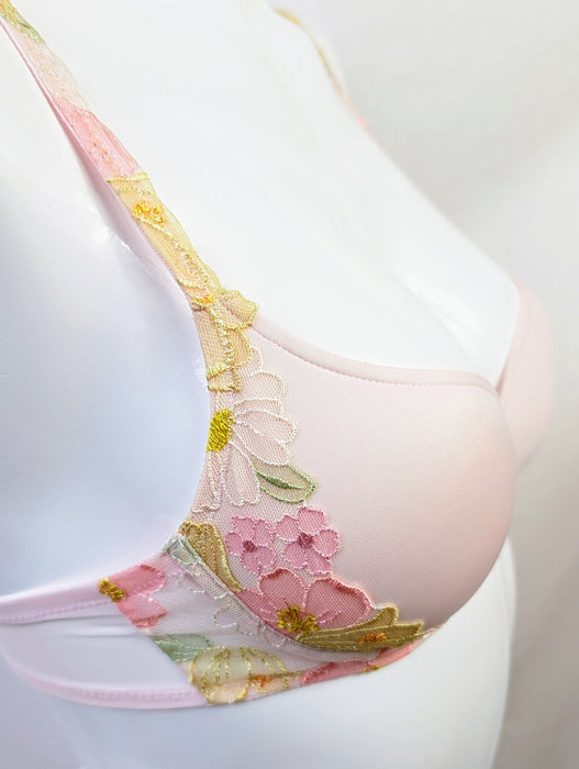 Marie Jo Ettie, a beautiful plunge bra. Color Summer Pastels. Style 0102586.