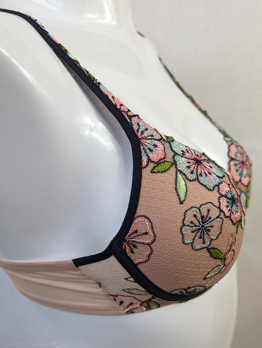 Marie Jo Raia, a great plunge bra with loads of style. Color Autumn Leaf. Style 0102646.