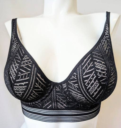 Marie Jo Richard, a beautiful longline plunge bra. Style 0122110. Color Black.