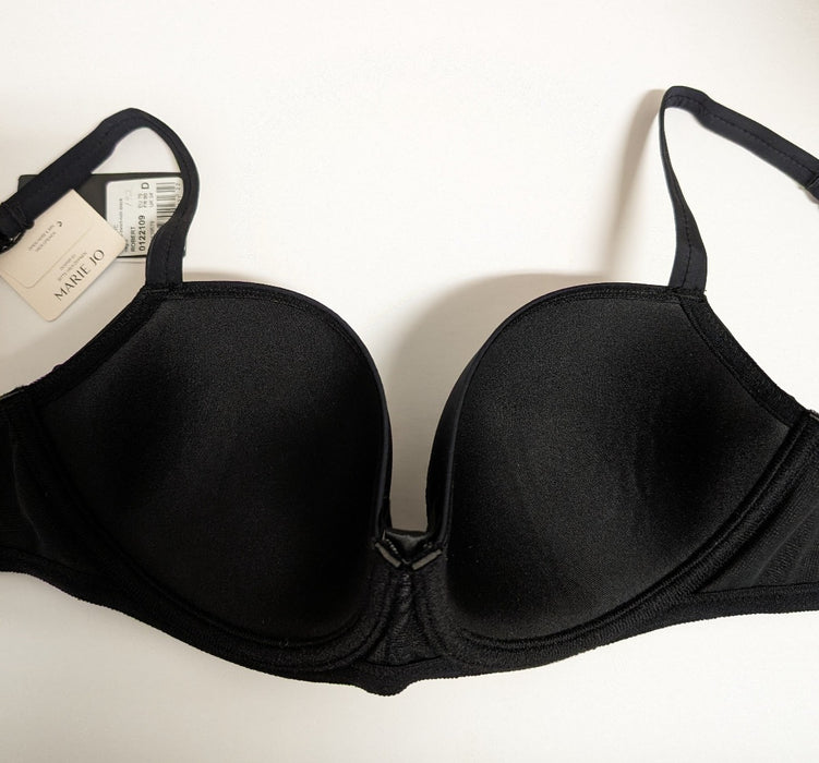 Marie Jo Robert, get great cleavage with a balcony bra. Color Black. Style 0122109.