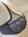 Prima Donna Hyde Park, a balcony bra in a beautiful grey color. Side view. Style 0163202. Color Gris City.