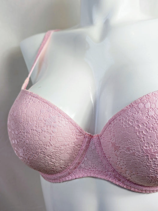 Twist by Prima Donna Epirus, a padded balcony bra. Front view. Style 0241970. Color Fifties Pink.