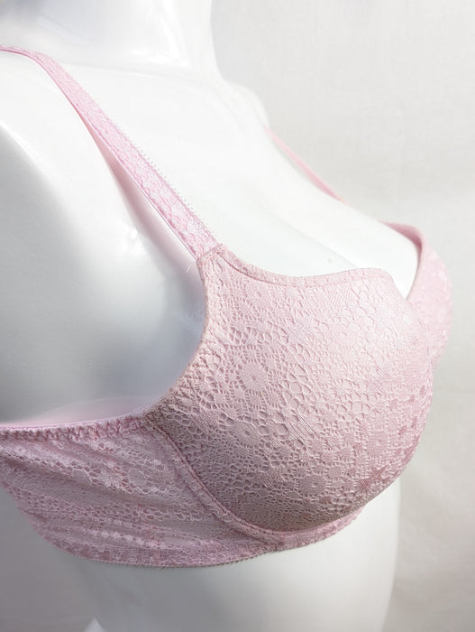 Twist by Prima Donna Epirus, a padded balcony bra. Front view. Style 0241970. Color Fifties Pink.