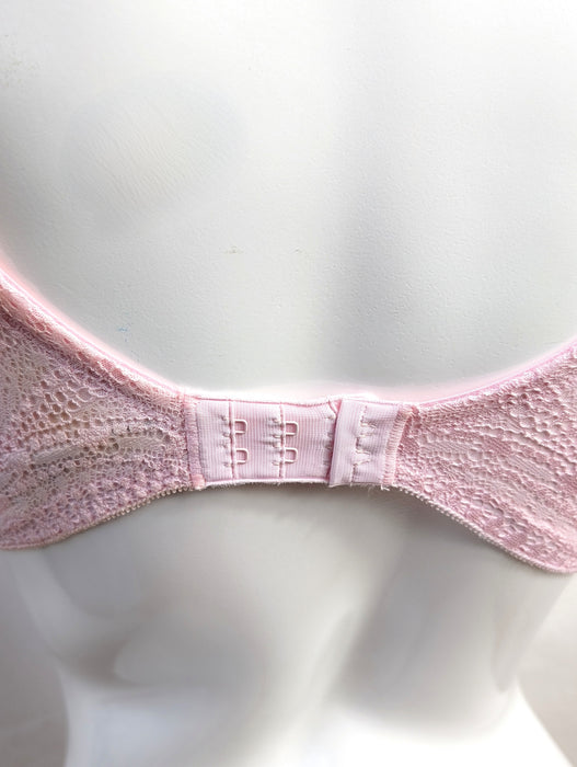 Twist by Prima Donna Epirus, a padded balcony bra. Front view. Style 0241970. Color Fifties Pink.