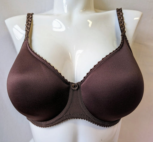 Prima Donna Every Woman, a tshirt spacer bra on sale. Color Ebony. Style 0163116.