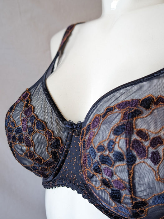 A fantastic Prima Donna bra on sale. Style 0163202.