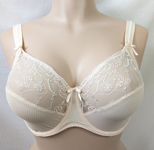 Prima Donna Pompadour, a hard to find full cup bra on sale. Style 0162551. Color Melba.