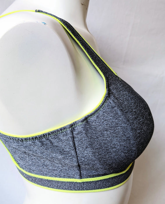 Prima Donna sports bra, The Sweater. Lightly padded, molded cups. Color Cosmic Grey. Style 6000116.