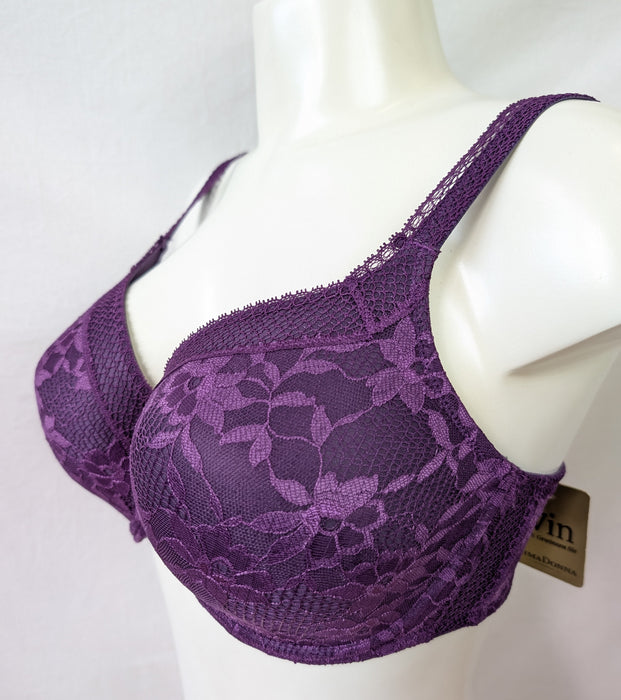 Prima Donna Twist, a contour firm bra for full bust. Side view. Color Deep Purple. Style 0241571.