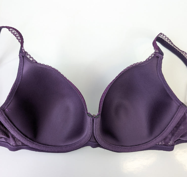 Prima Donna Twist, a contour firm bra for full bust. Inside view. Color Deep Purple. Style 0241571.