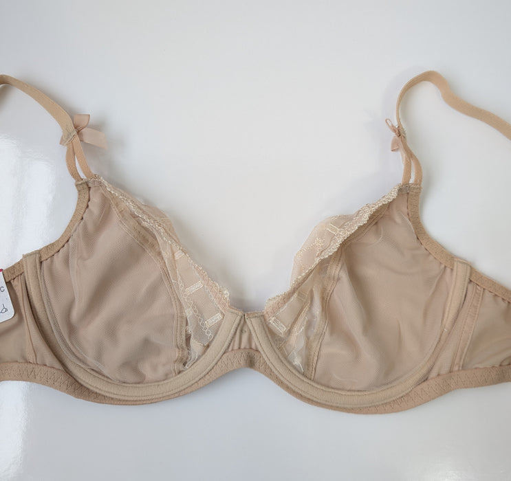 Prima Donna Twist A La Folie, a delightful plunge bra on sale. Color Caffe Latte. Style 0141126. Inside view.