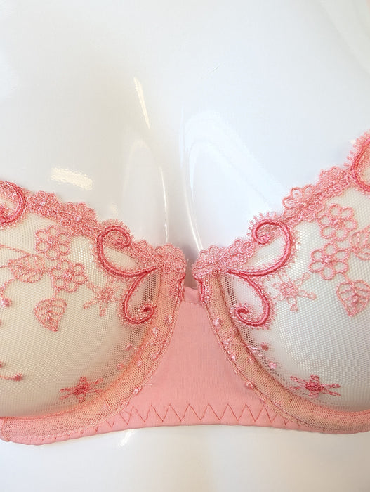 Simone Perele Delice, a great demi bra. Color Pink. Style 12X330. Gore view.