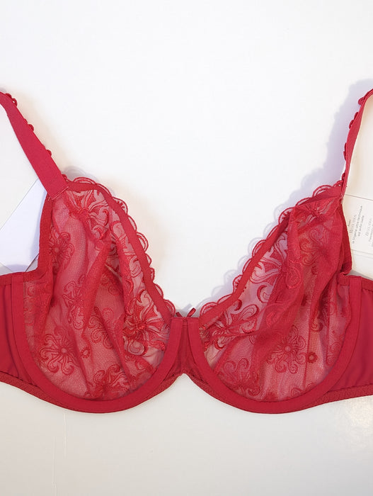 Simone Perele Revelation, a premium bra for a full bust in a plunge style. Style 12R321. Color Red Kiss.