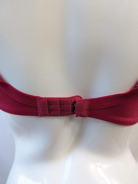 Simone Perele Revelation, a great demi full cup bra on sale. Color Raspberry. Style 12R334.