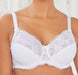 Glamorise Lacy, a feminine tshirt bra. Color white. Style 9035.