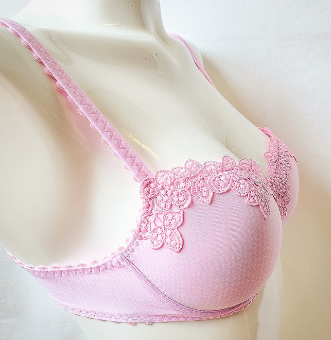 Marie Jo Paloma, a tshirt bra with a beautiful shape. Color Lily Rose. Style 0102419.