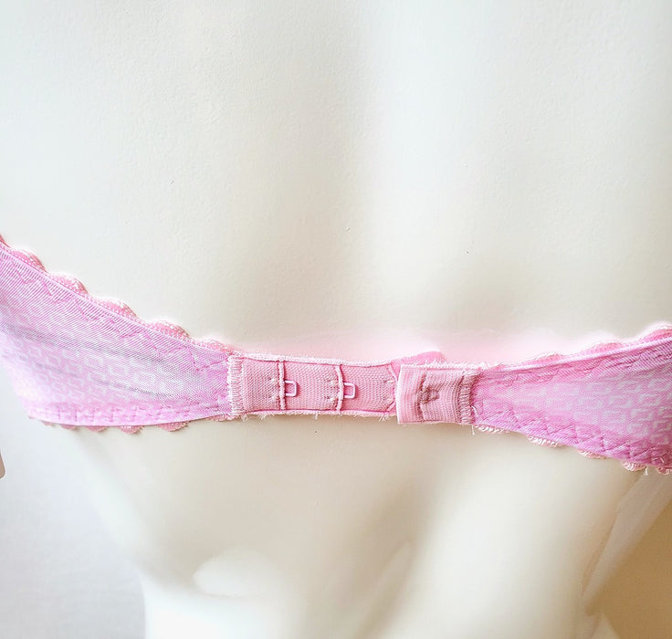 Marie Jo Paloma, a tshirt bra with a beautiful shape. Color Lily Rose. Style 0102419.